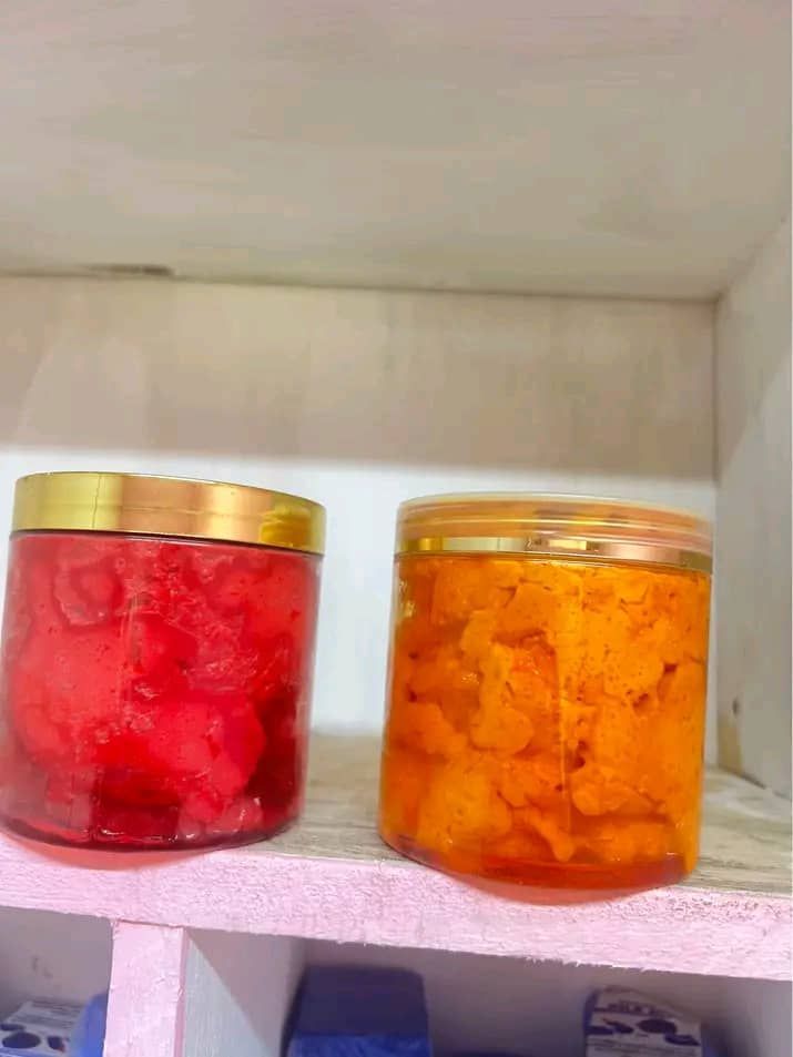 Savon Gommage Éclat à la Carotte et Savon Exfoliant Fraîcheur Fruits Rouges